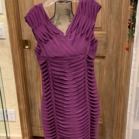 Dress, Size 14, Purple - Picture 1 of 4